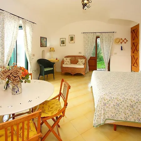Fontanarosa By Interhome Sant'Agata sui due Golfi